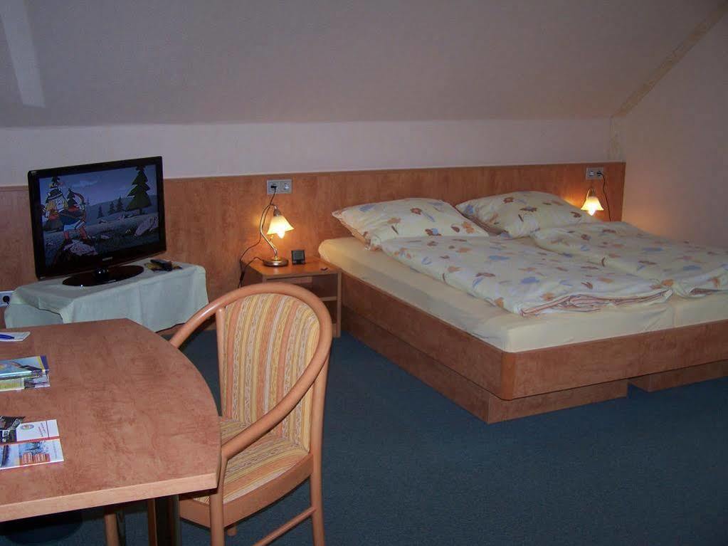 Mein Vierjahreszeiten Hotel Garni Superior 상트안드레스베르크 외부 사진